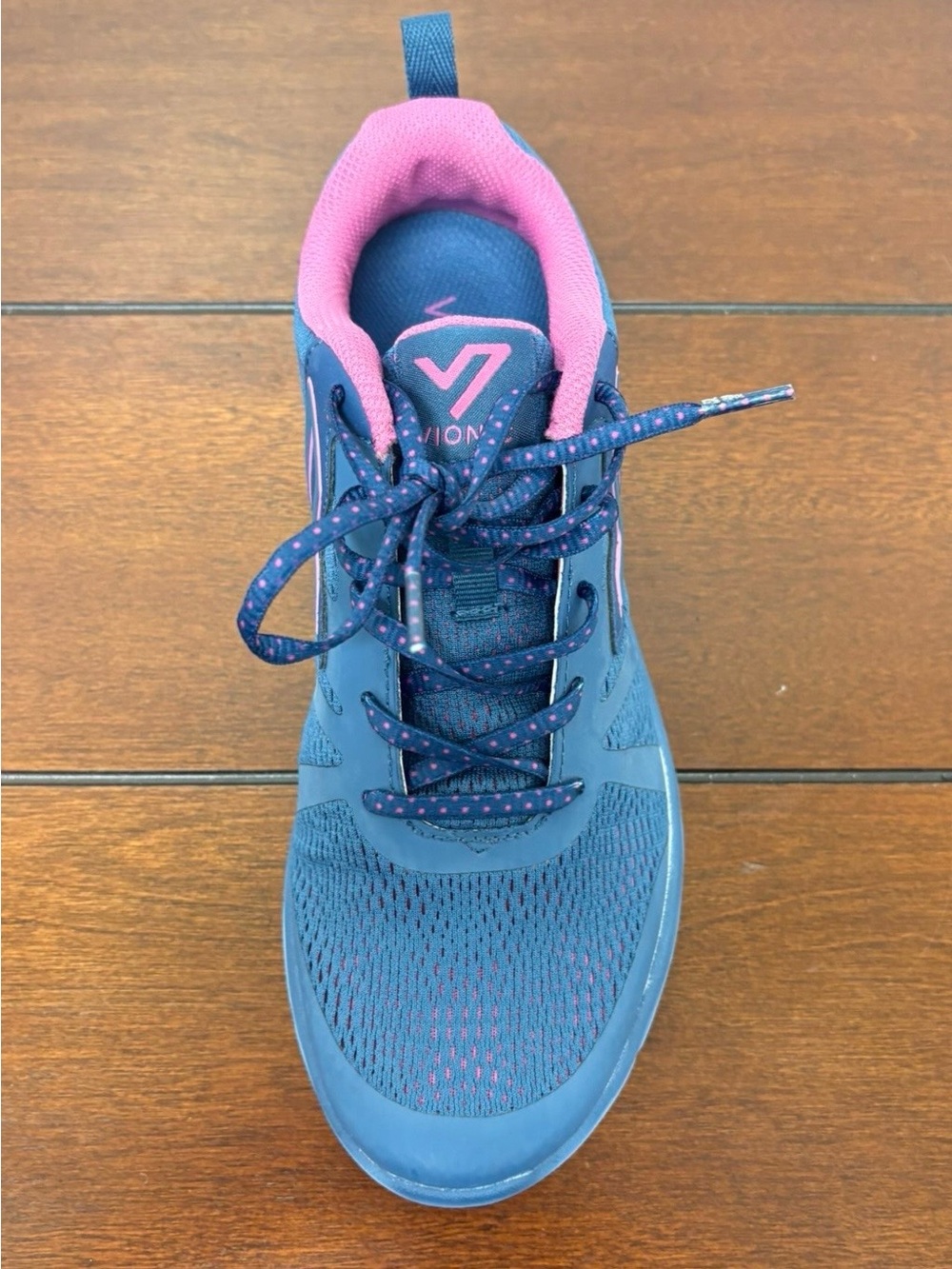 Vionic Brisk Miles Lace-Up Athletic Sneaker 6 & 8